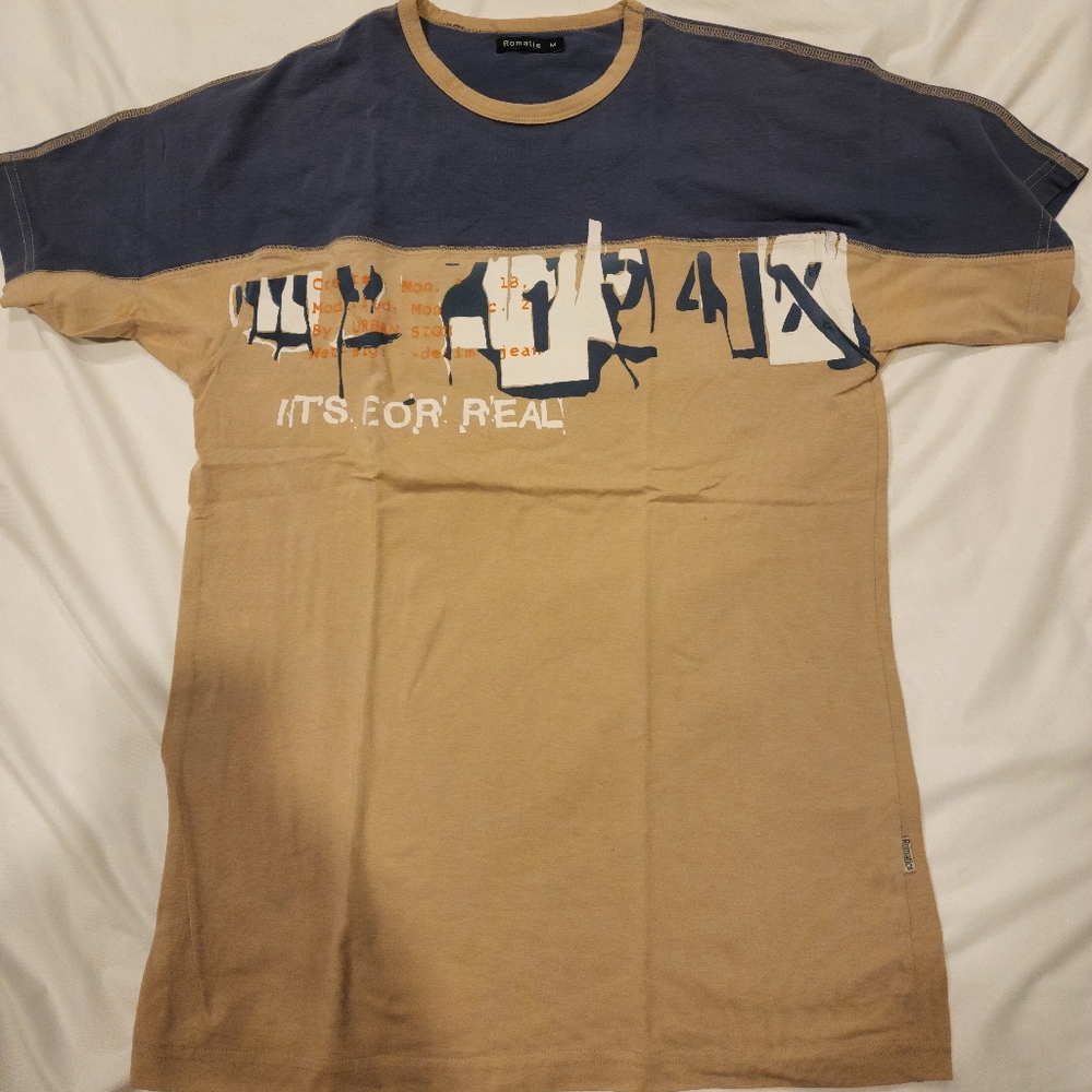 Romatie T Shirt Medium